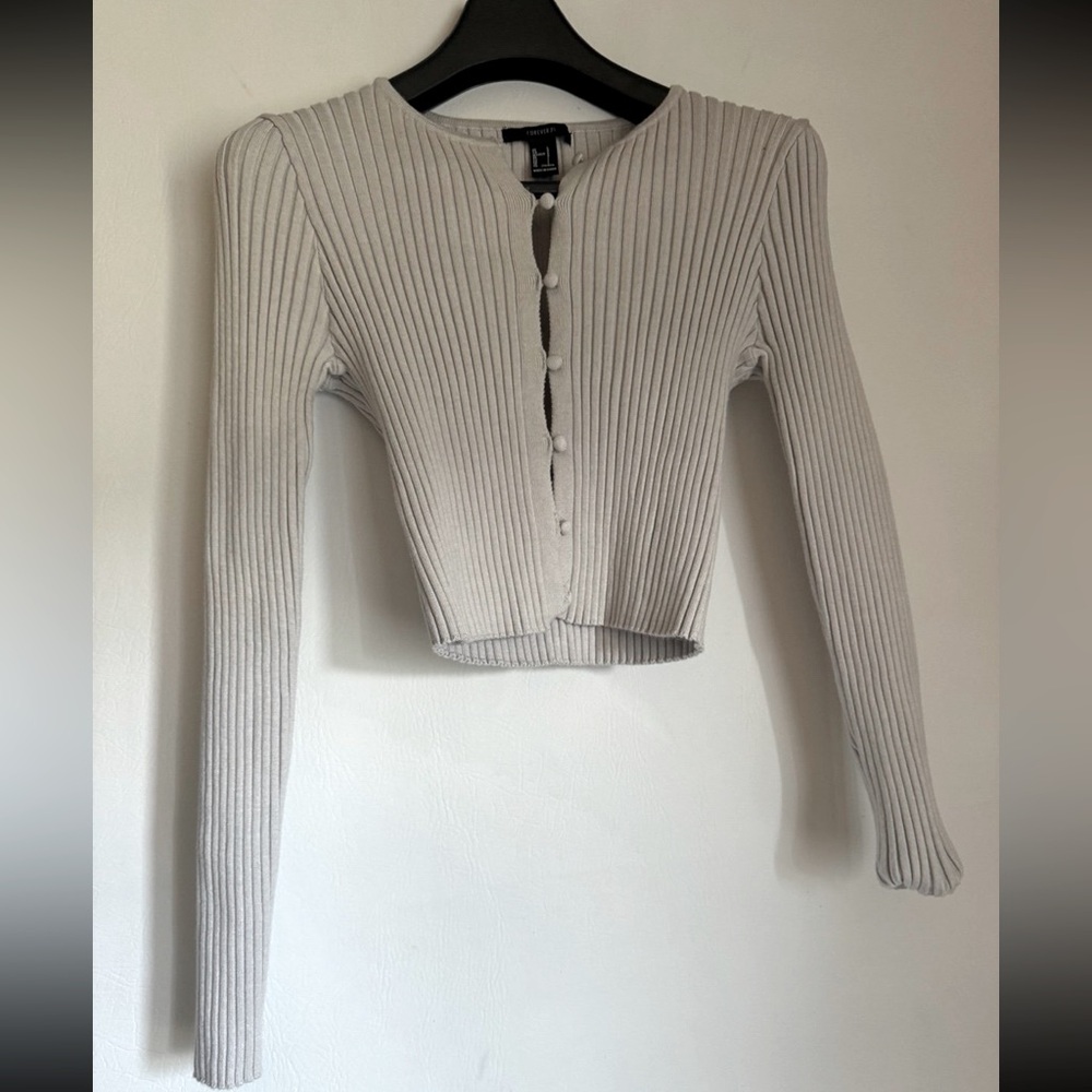 Forever 21 ribbed long sleeve button up sweater large